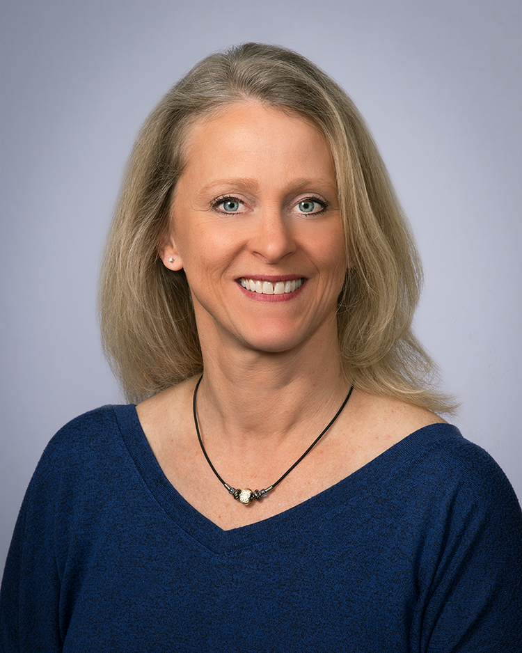 portrait of Brenda Stone Fernandes OD